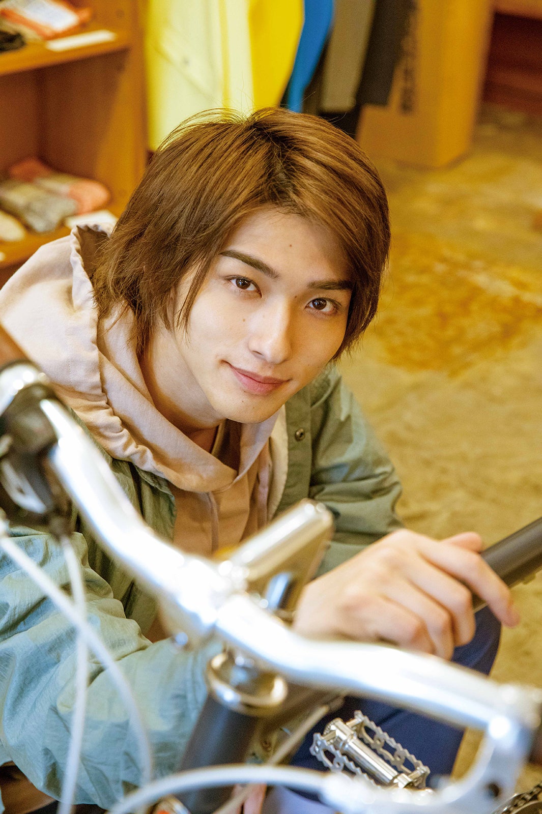 横浜流星「別冊カドカワScene」表紙登場 写真集「流麗」重版決定